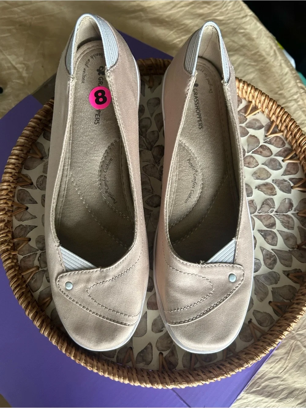 Grasshoppers Light Beige Slip-On Wedge Flats size 8W.